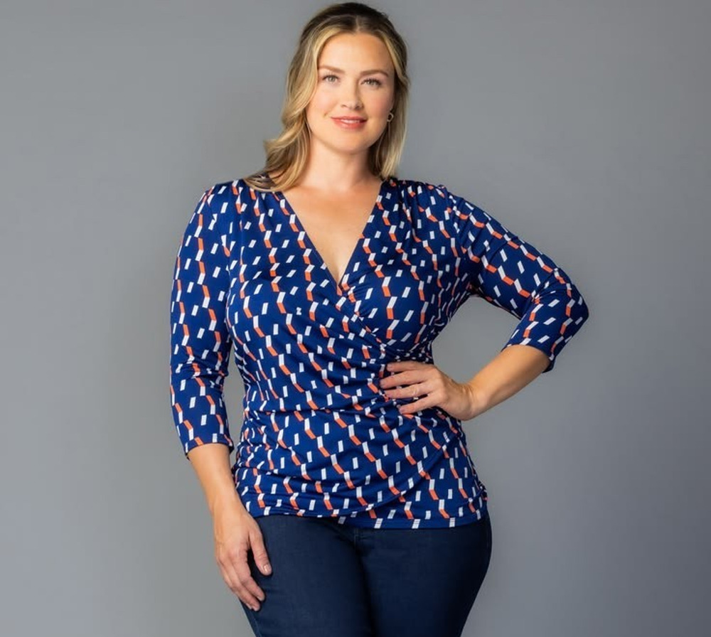 Kiyonna Femme Fatale Top 3X Retro Mod Pinup Feminine Stretch Faux Wrap Geo